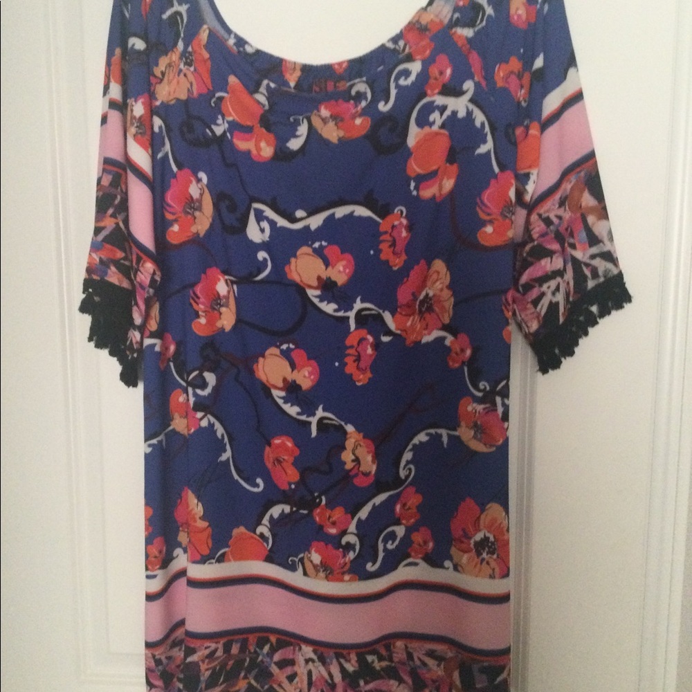 Tropical shift dress Isle Melis Kazan